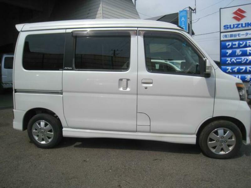 ATRAI WAGON