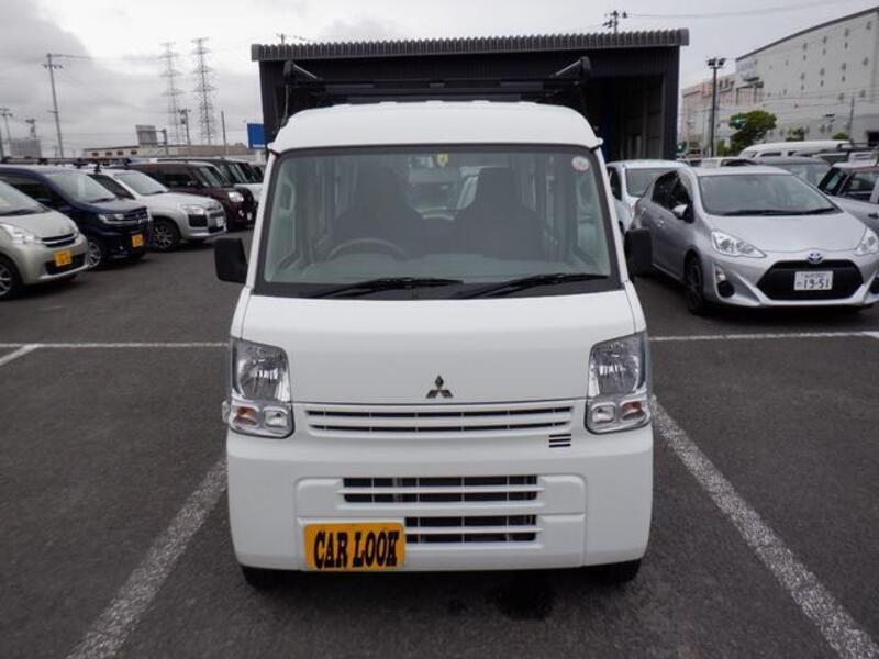 MINICAB VAN