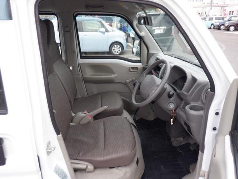 MINICAB VAN