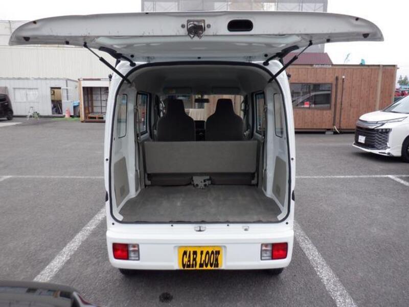 MINICAB VAN