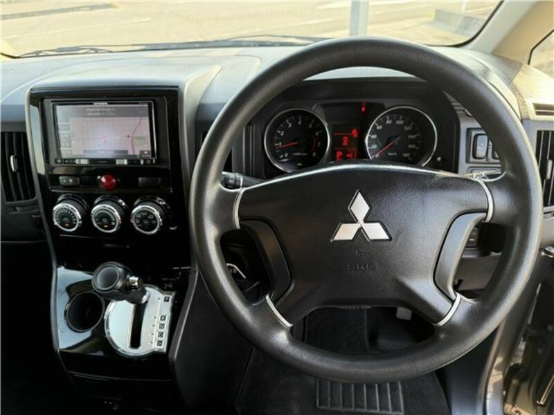 DELICA D5