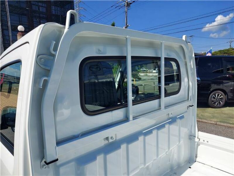 CLIPPER TRUCK