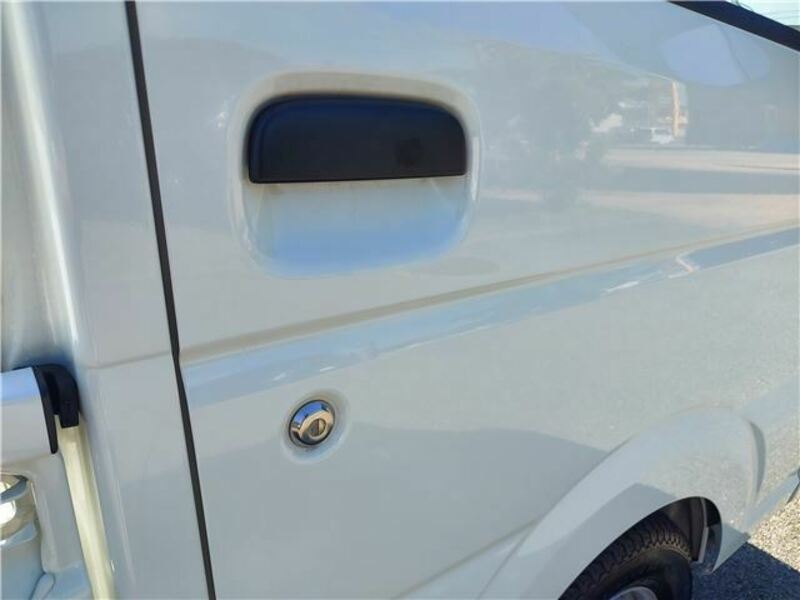 CLIPPER TRUCK