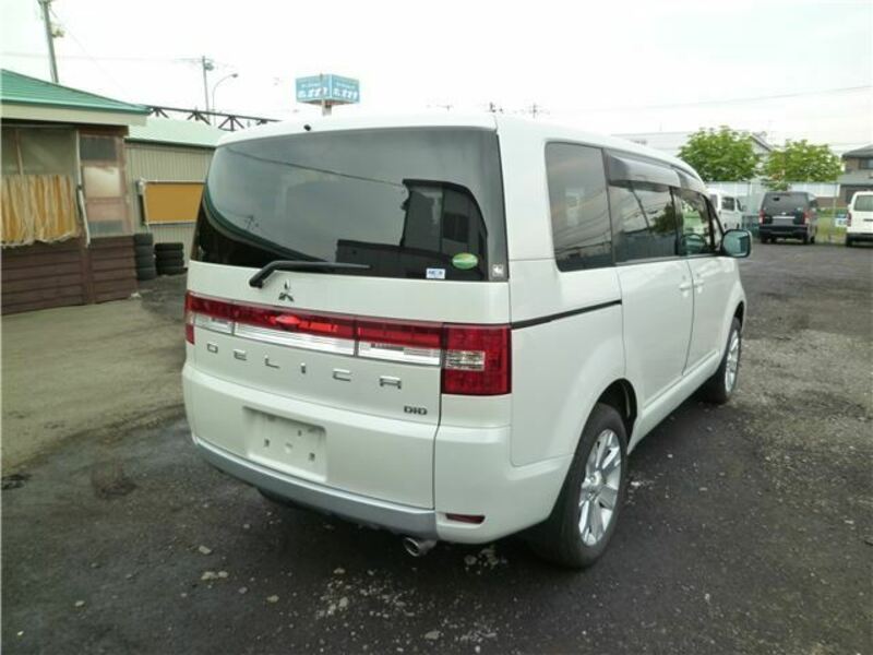 DELICA D5