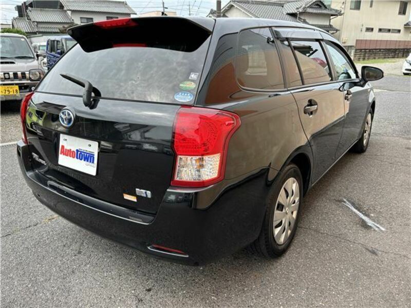 COROLLA FIELDER