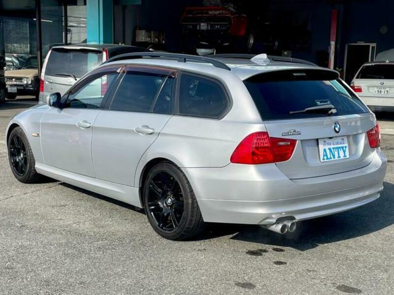 3 SERIES