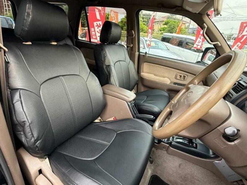 HILUX SURF