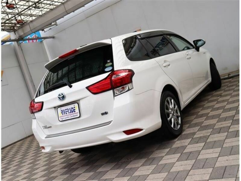 COROLLA FIELDER