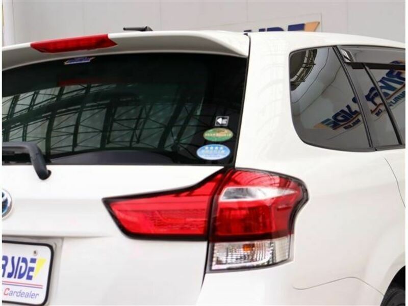 COROLLA FIELDER