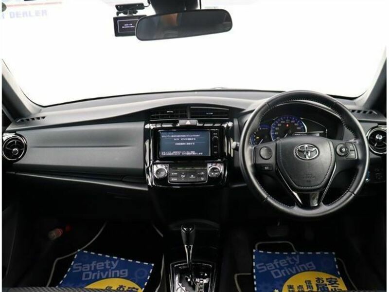 COROLLA FIELDER