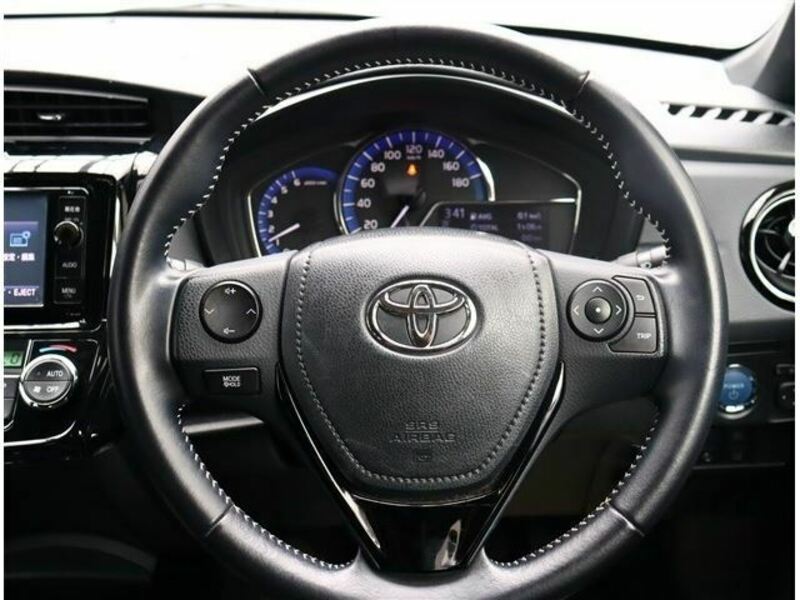 COROLLA FIELDER