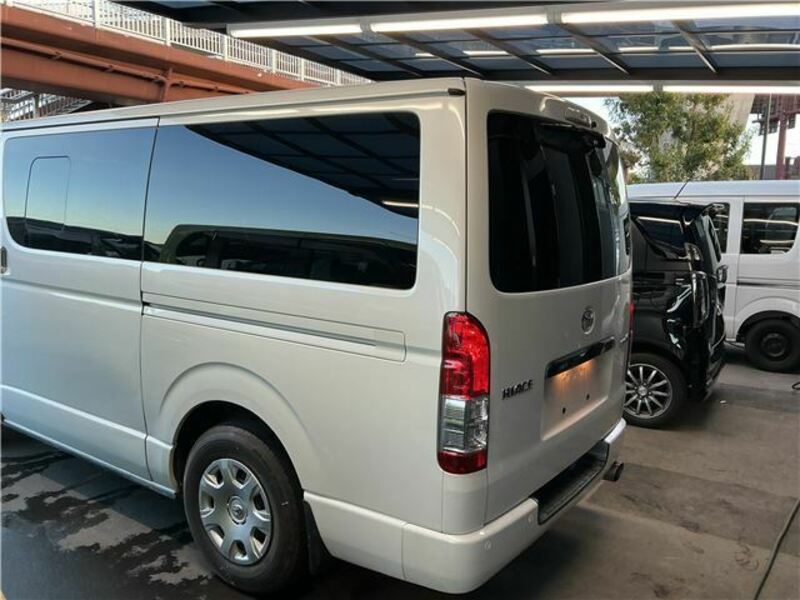 HIACE