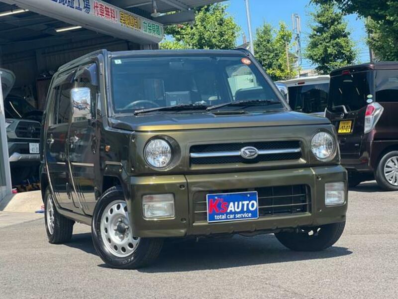 DAIHATSU NAKED
