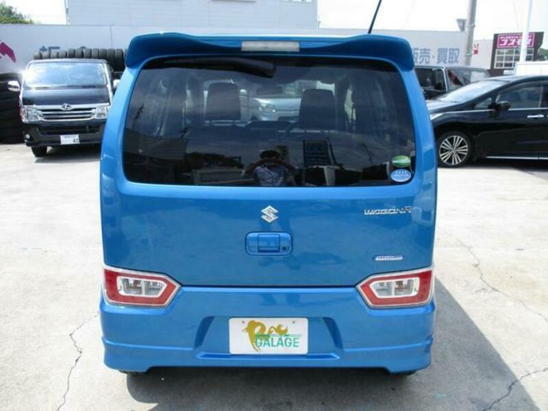 WAGON R