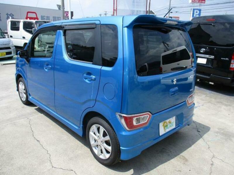 WAGON R