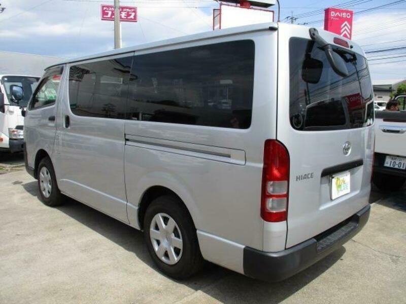 HIACE VAN