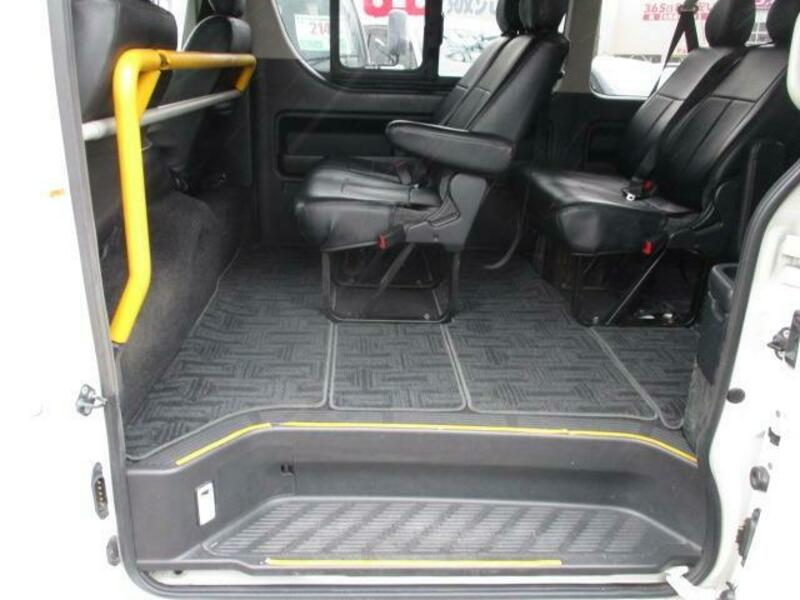 HIACE WAGON