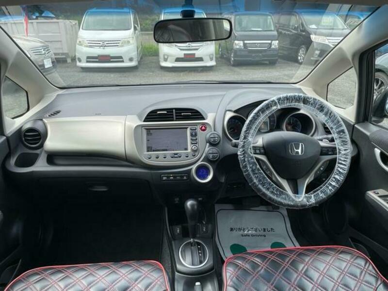 FIT HYBRID