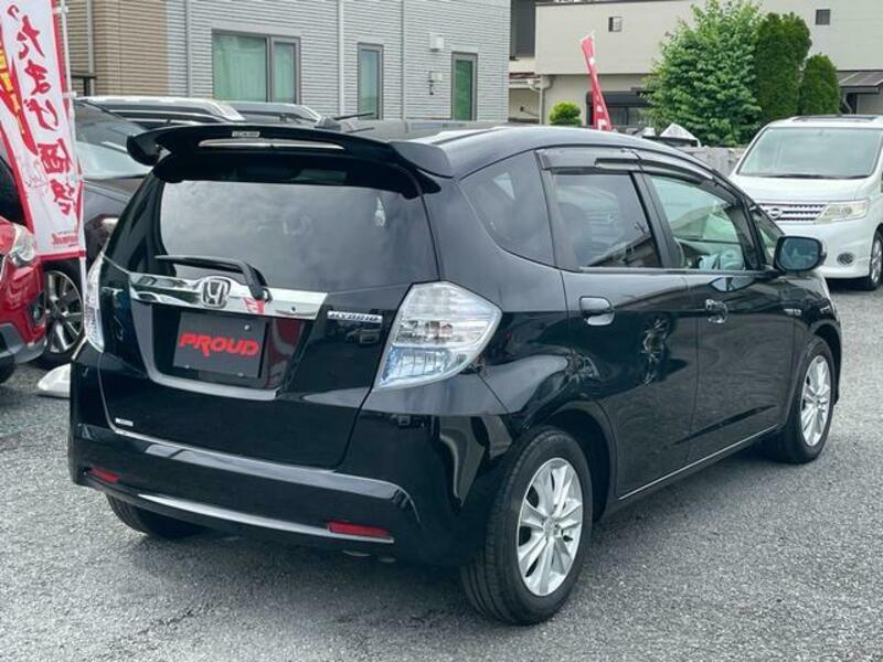 FIT HYBRID