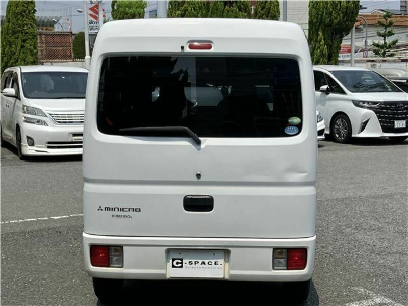 MINICAB VAN