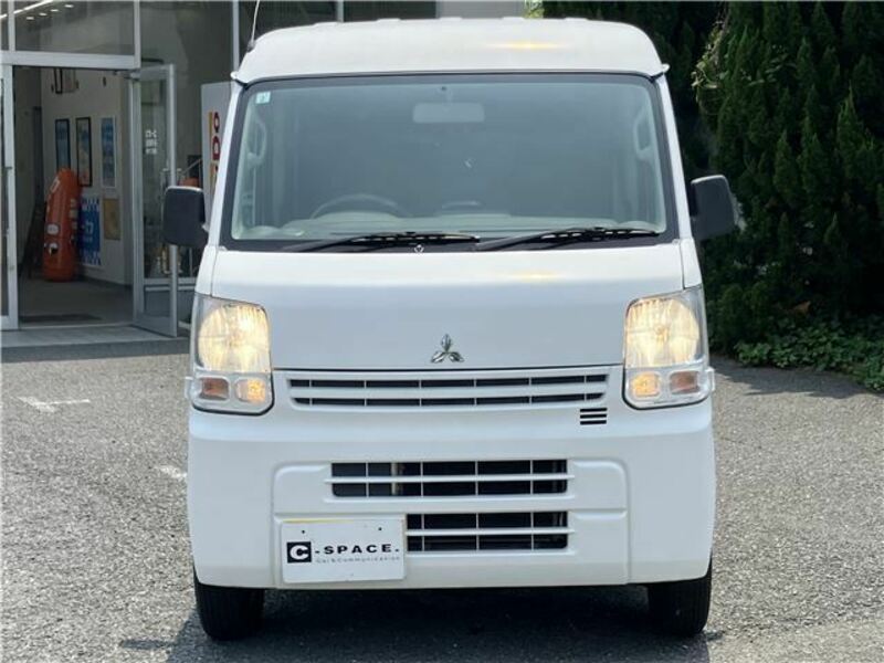MINICAB VAN