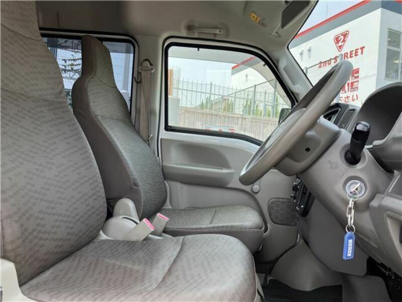 MINICAB VAN