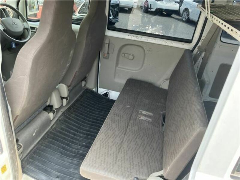 MINICAB VAN
