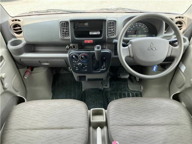 MINICAB VAN