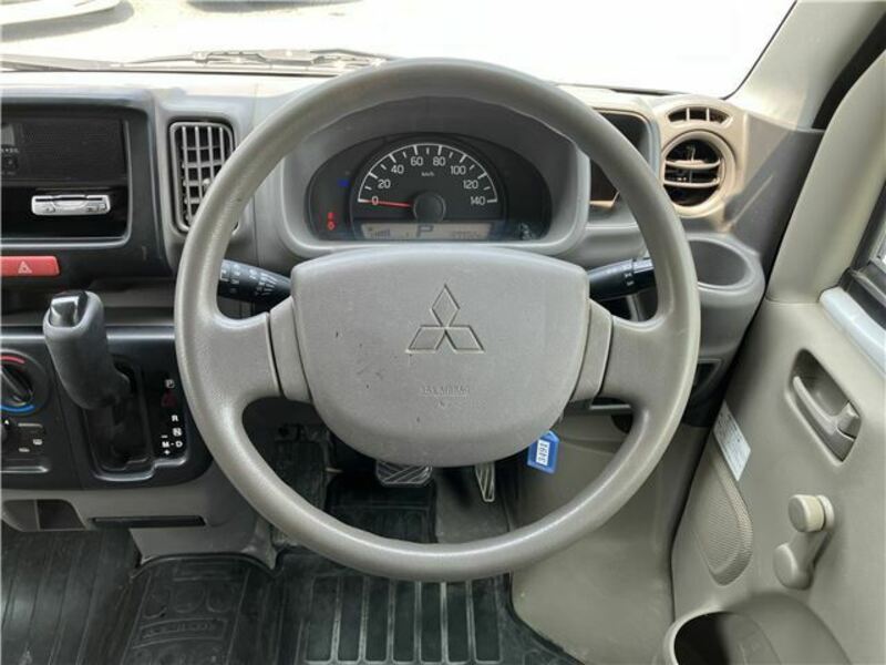 MINICAB VAN
