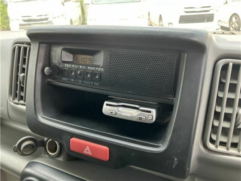 MINICAB VAN