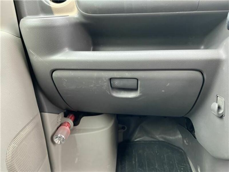 MINICAB VAN