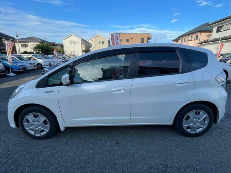 FIT HYBRID