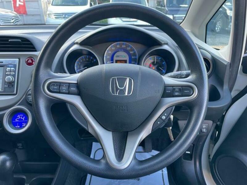 FIT HYBRID