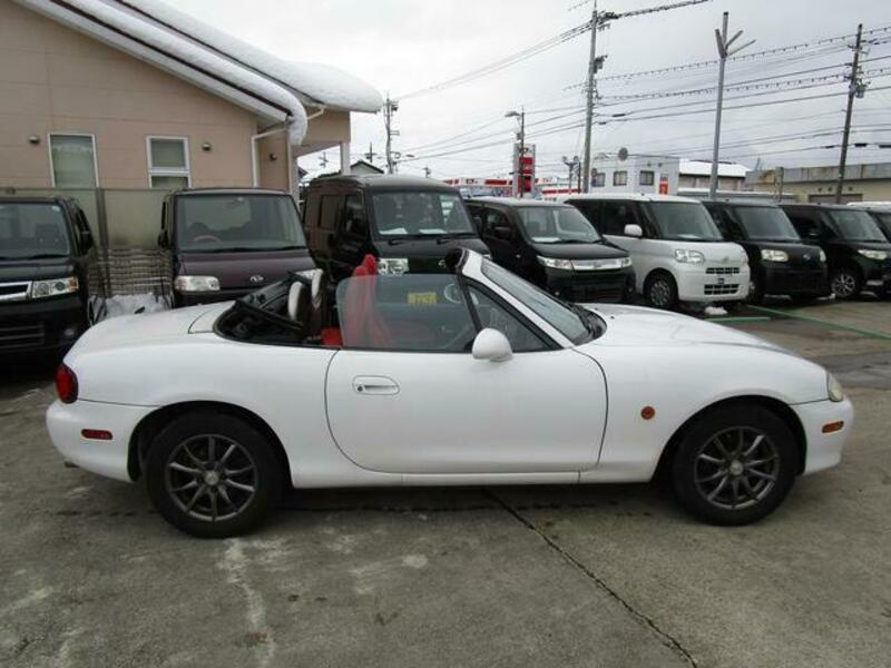 ROADSTER