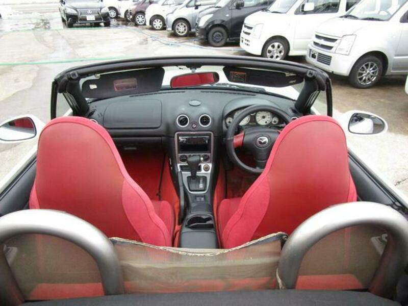 ROADSTER