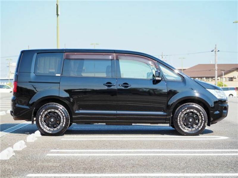 DELICA D5