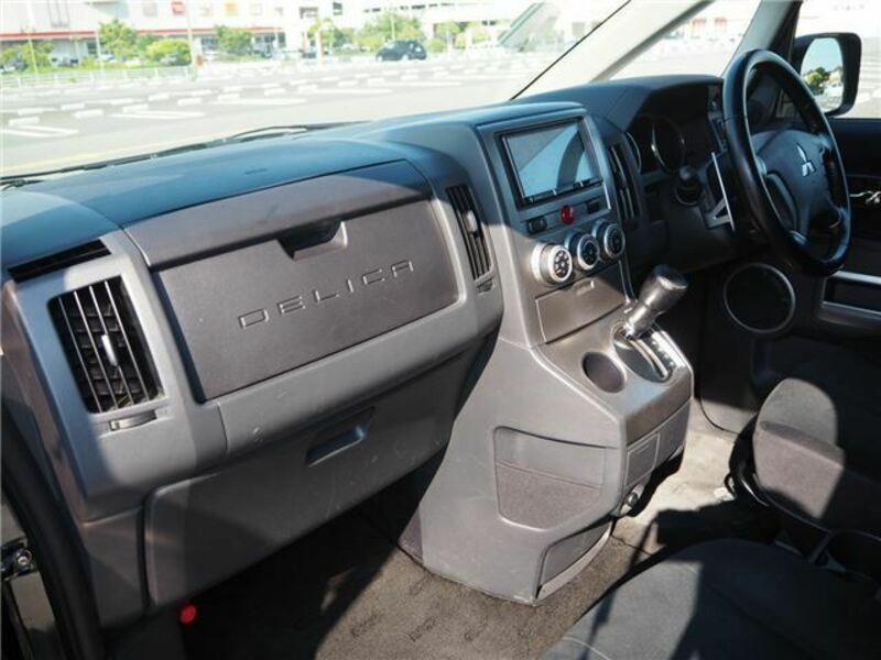 DELICA D5