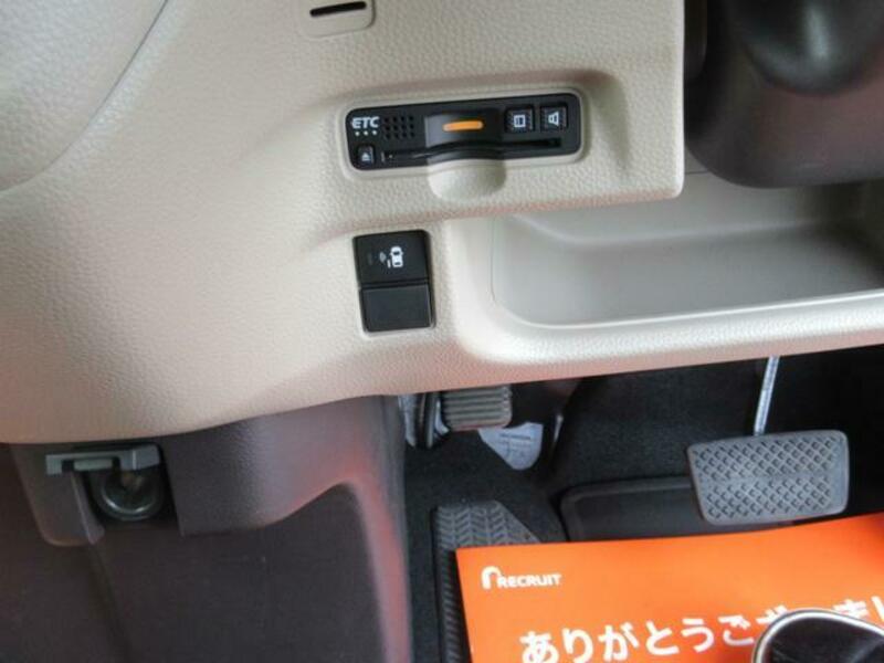 N BOX