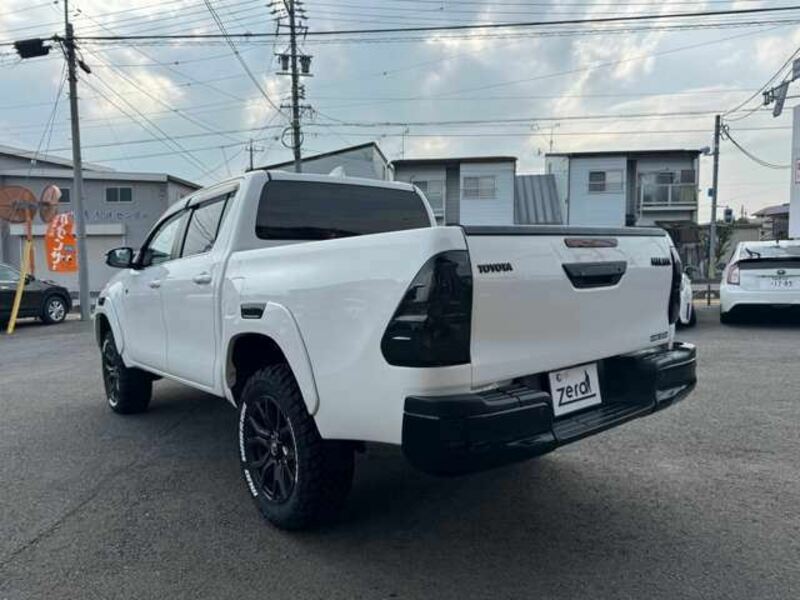 HILUX