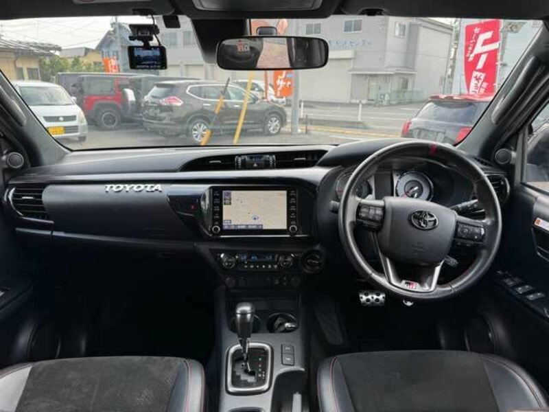 HILUX