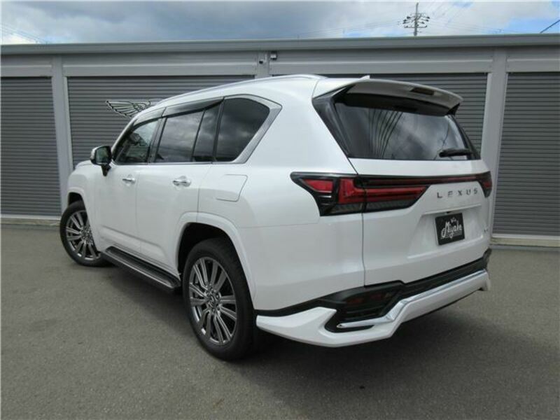 LX
