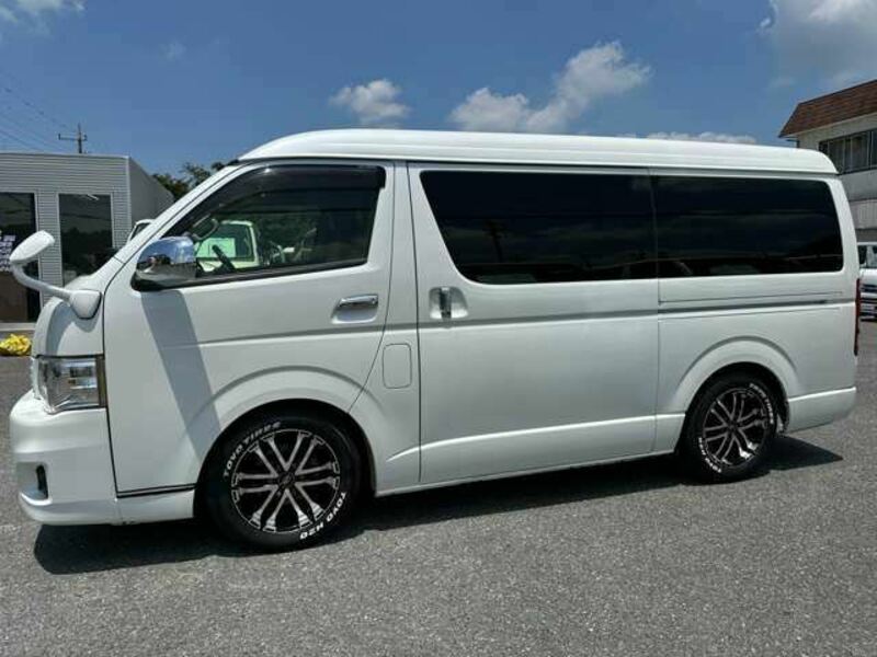 HIACE