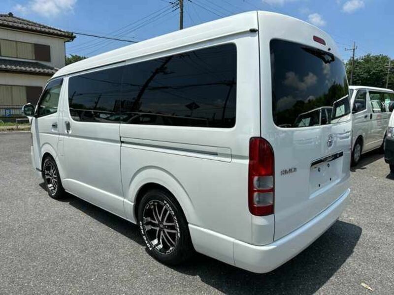 HIACE