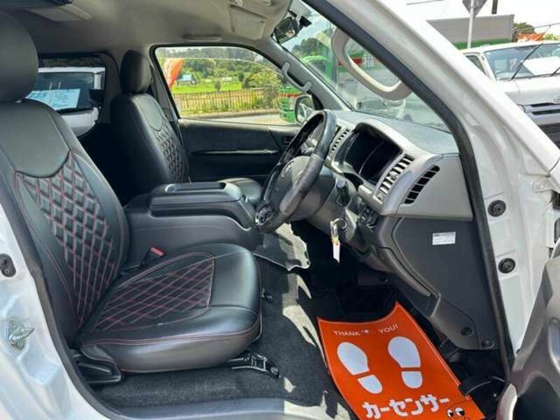 HIACE