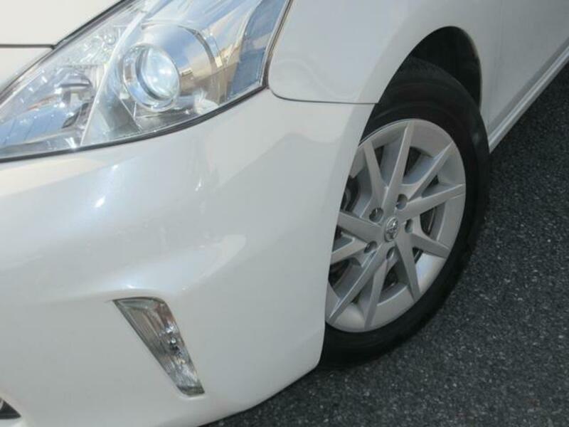 PRIUS ALPHA