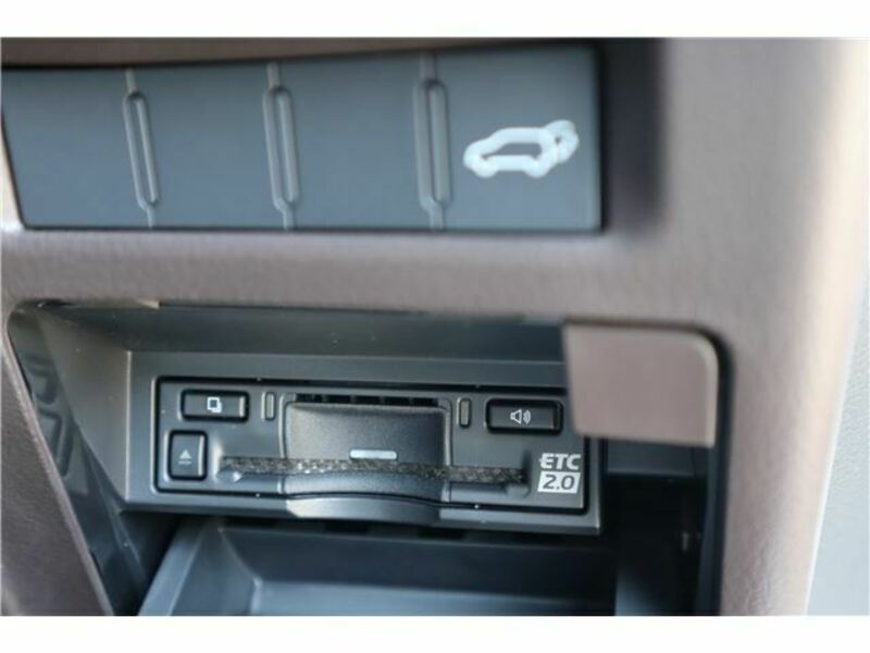 LX