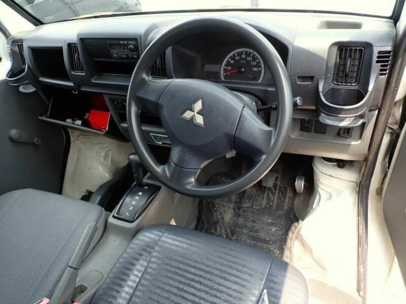 MINICAB TRUCK