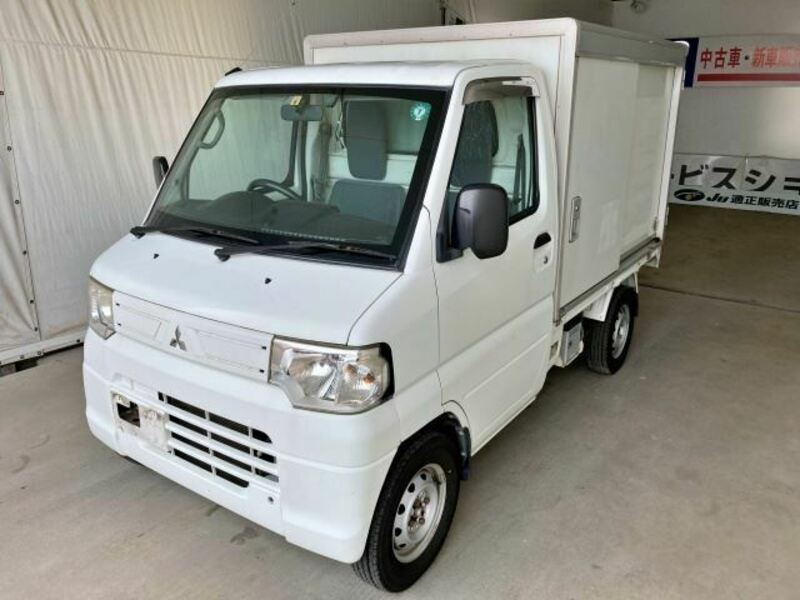 MINICAB TRUCK