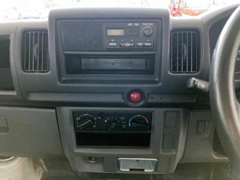 MINICAB TRUCK