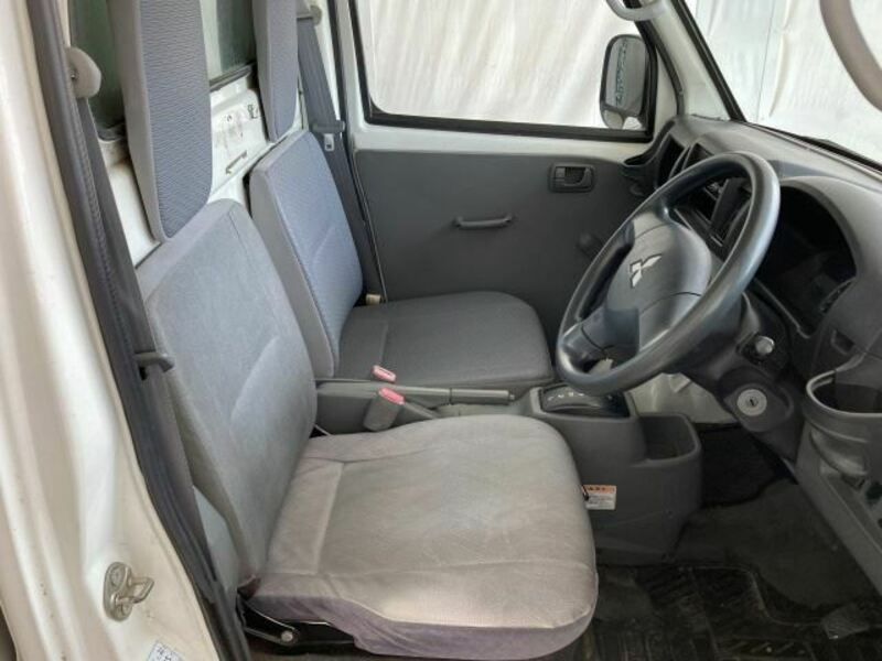 MINICAB TRUCK